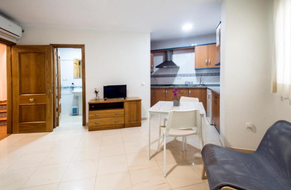 Apartamentos Amat - Only Adult - Playa El Bajondillo Torremolinos Exteriér fotografie