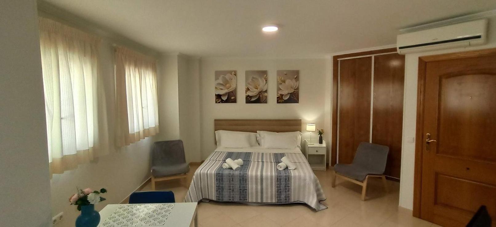 Apartamentos Amat - Only Adult - Playa El Bajondillo Torremolinos Exteriér fotografie